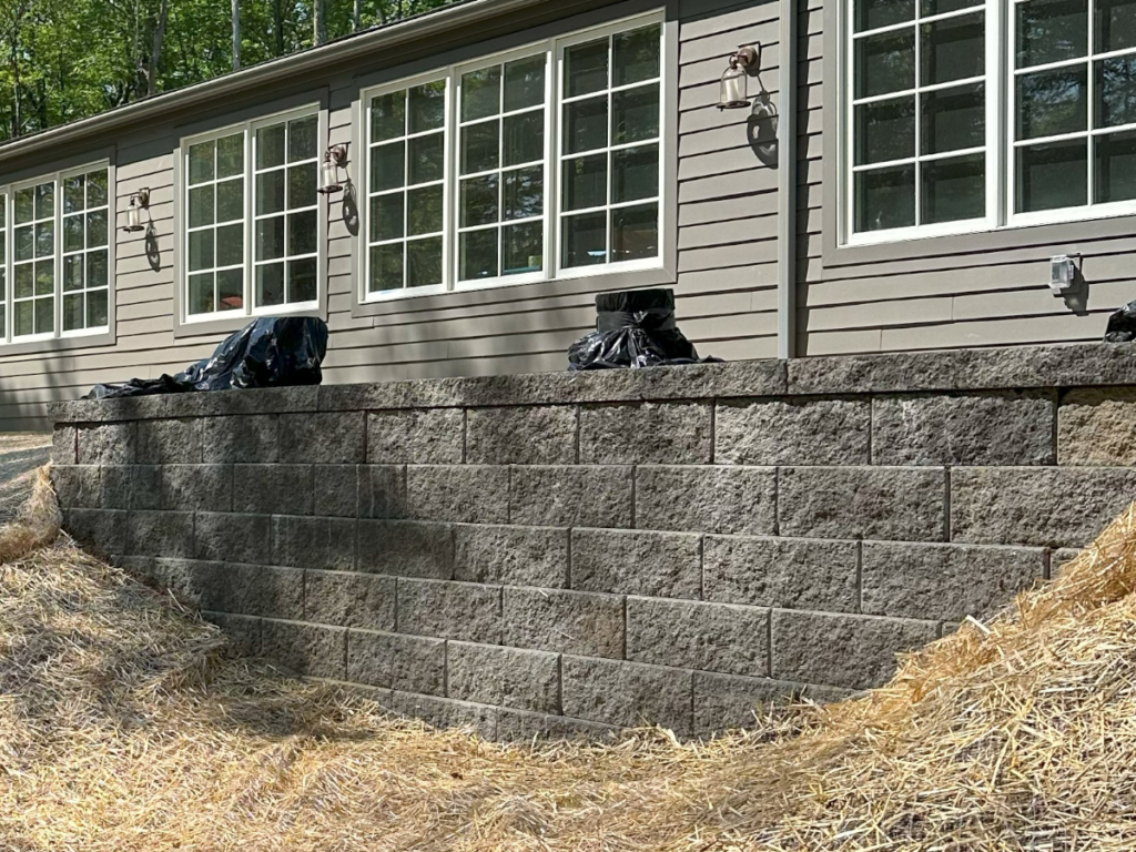 Retaining wall contractors